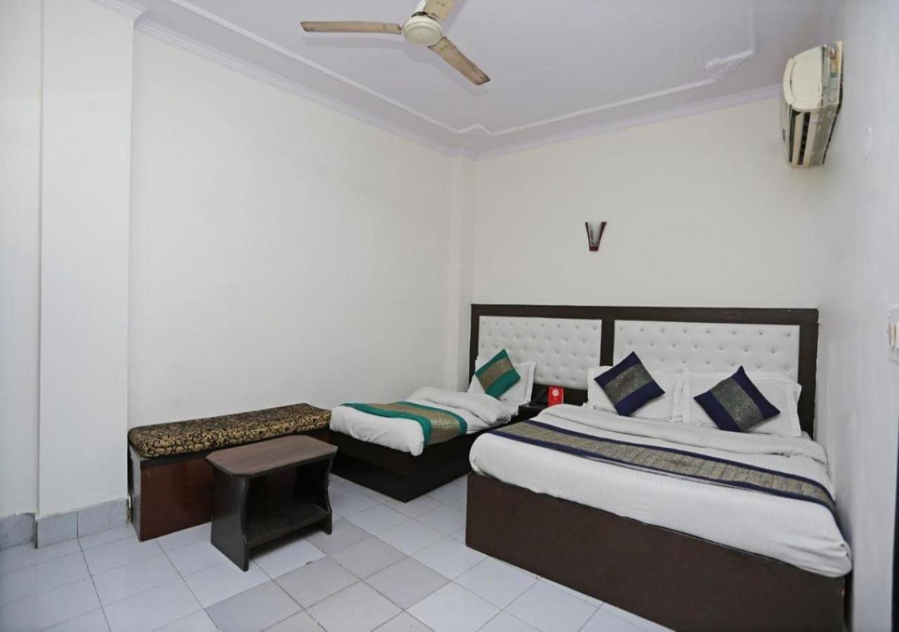 Ap Singh Hotels In Near New Delhi Railway Station Exterior photo