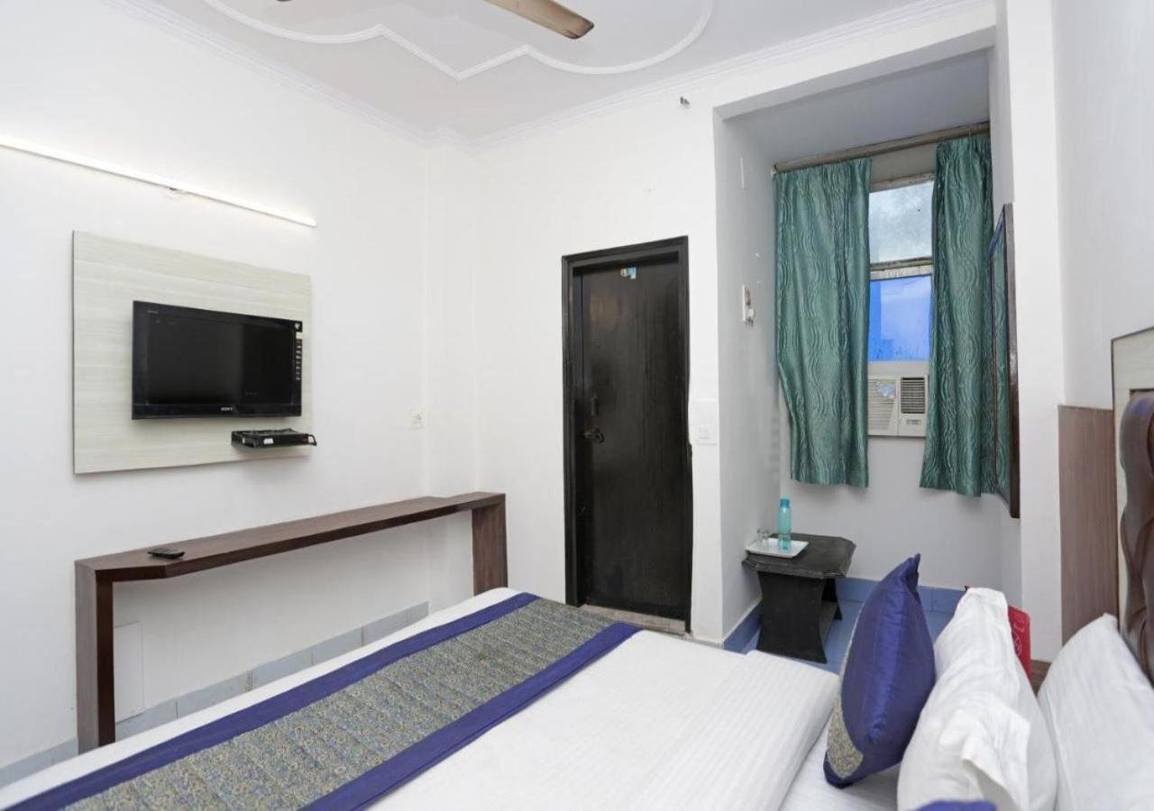 Ap Singh Hotels In Near New Delhi Railway Station Exterior photo